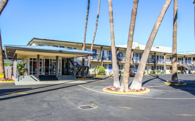 Motel 6 San Diego Airport - Harbor