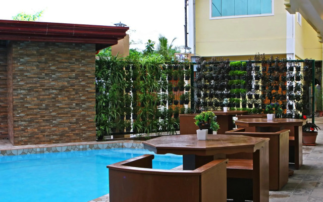Laciaville Resort and Hotel