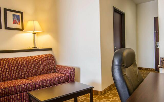 Comfort Suites West Dallas - Cockrell Hill