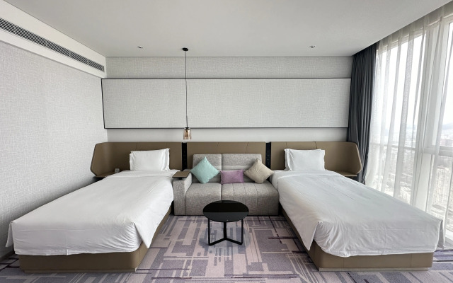 Crowne Plaza Dalian Xinghai by IHG