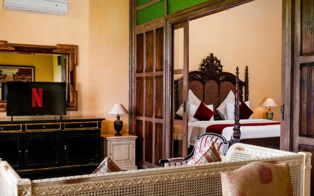 Kayu Arum Resort