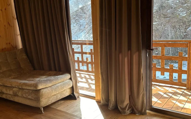 Шале Долина Нарзанов