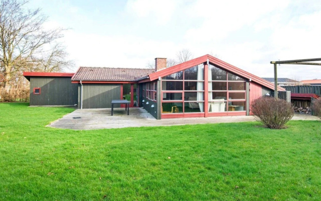 Serene Holiday Home in Juelsminde With Whirlpool