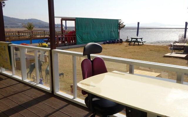 Ganghwa Coast Sugar Cube Pension