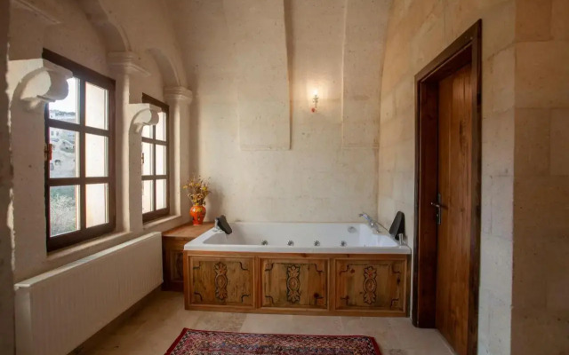 Narcissos Cave Hotel