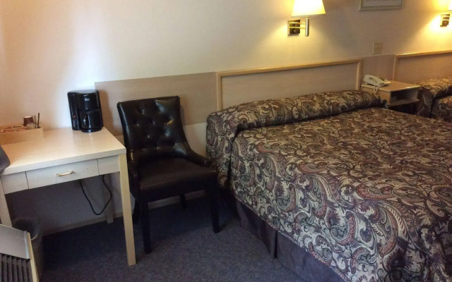 Super 8 by Wyndham Clearwater BC
