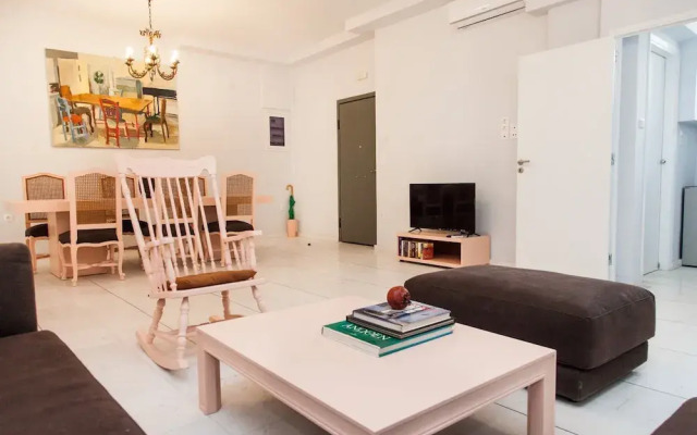 Luxury maisonette in Ilioupoli