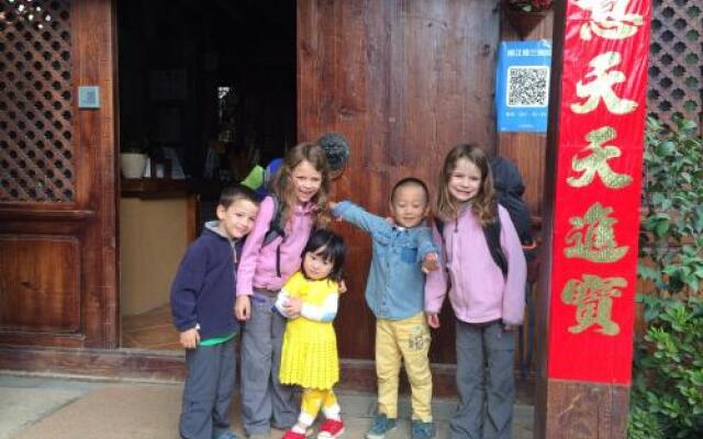 Lijiang Zhuge Inn