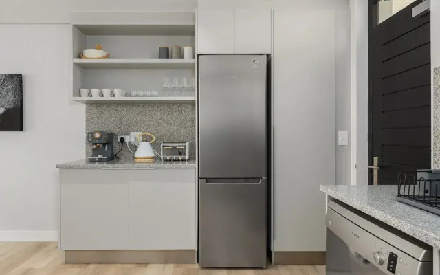 403- Burmeister on Park