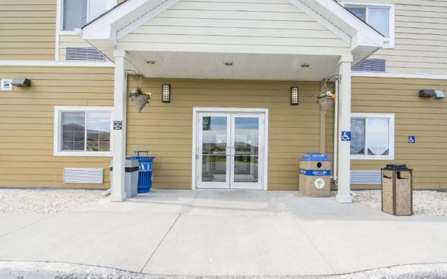 Quality Inn & Suites Thompson