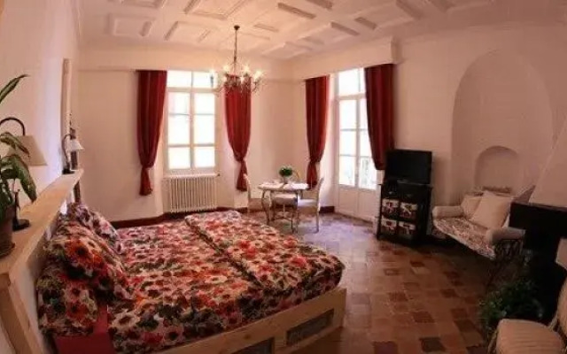 L’oustaria Apartment
