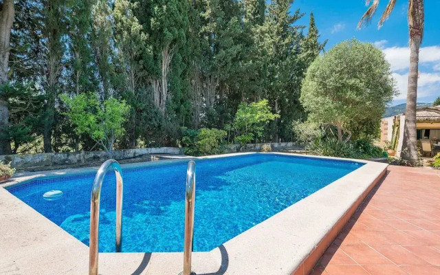 Villa in Campanet With Private Pool & Tennis