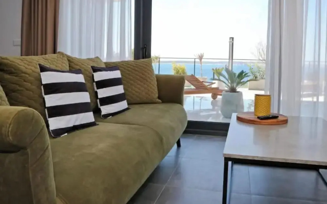 Villa Seabatical