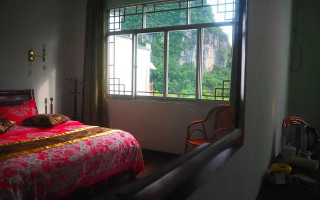 The Yangshuo Moon Resort