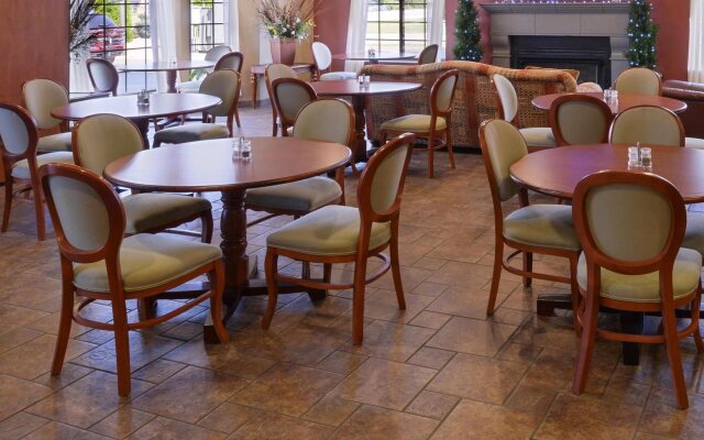 Country Hearth Inn & Suites Edwardsville St. Louis