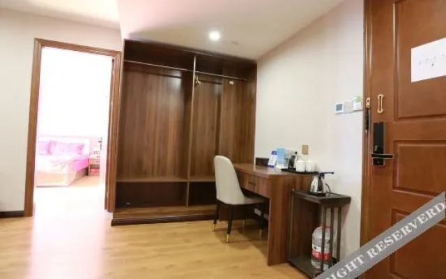 Pingdu Xinhe Hualian Hotel