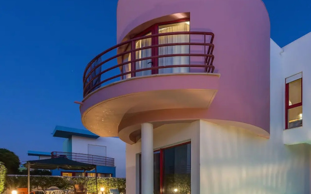 Villa With Private Pool, Garden, Terrace and Marina View