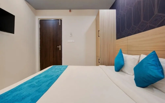 iROOMZ Botanica Luxury Living Space