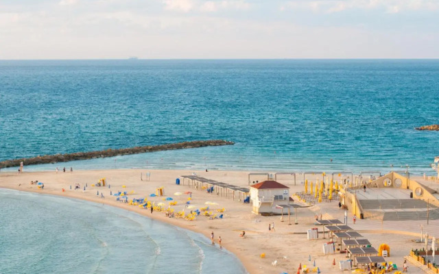 Magnifique Appartement A 3' De La Plage Et Kikar