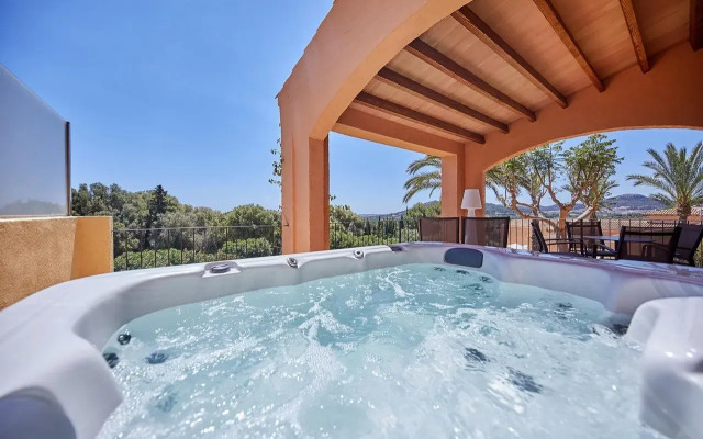 Pula Suites Boutique Resort