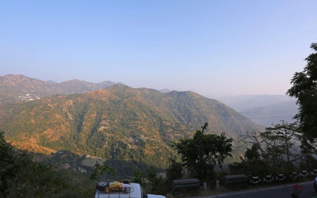 OYO 10769 Home Duplex 2BHK Bhimtal