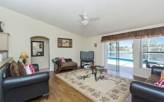 Sabai 5 Bedroom Home