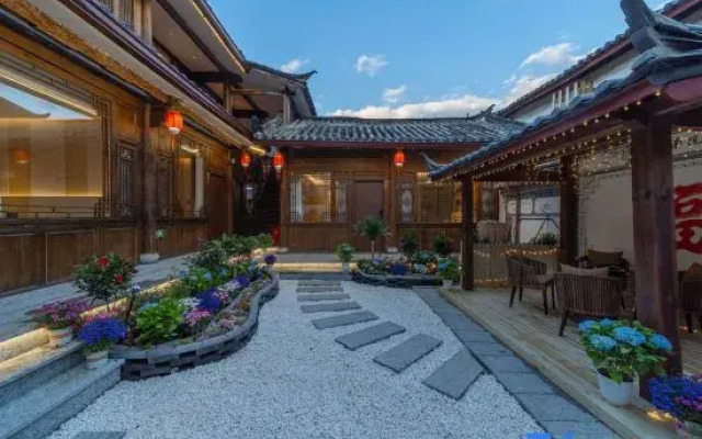 Lijiang Huayu Lanting Inn (Gucheng South Gate)
