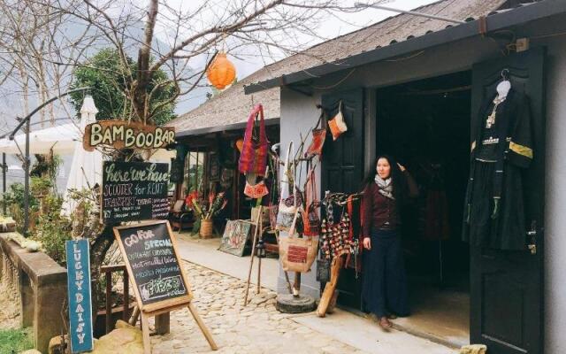 Luckydaisy Buffalo House