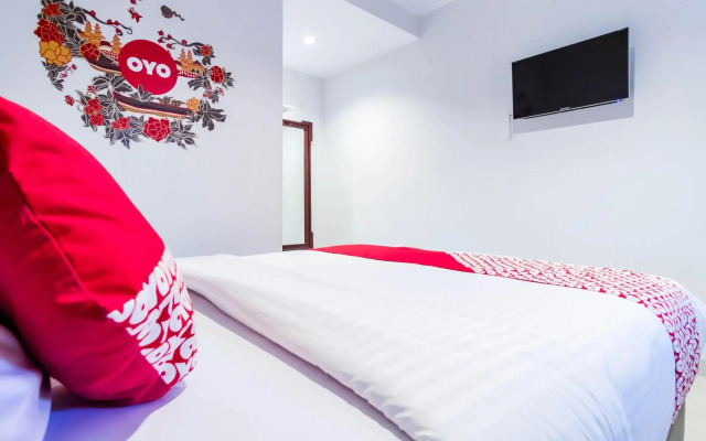 Super OYO 283 Helvetia Residence