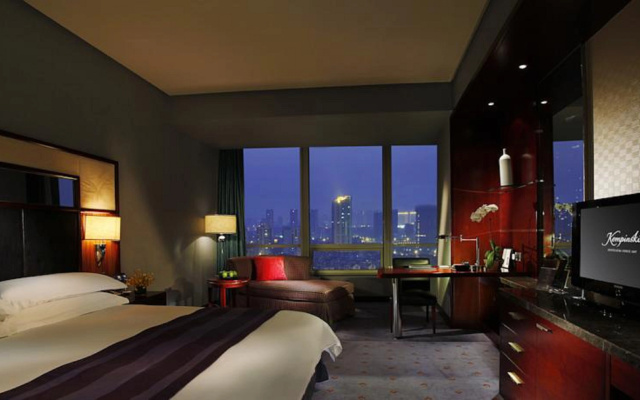 Crowne Plaza Wuxi City Center by IHG – Guest Rooms – Wuxi