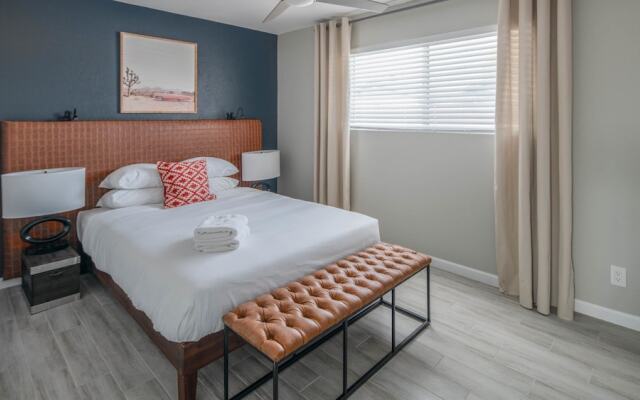 Modern 2br Phoenix Townhome by Wanderjaunt