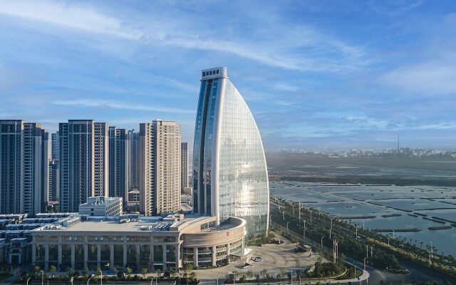 Yuanchang Grand Harbourview Hotel