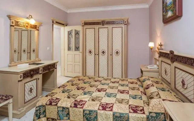 Larina Resort & Spa Hotel