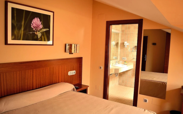 Hotel La Colina