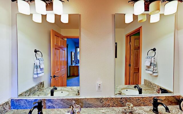 77 Boulder Circle Home