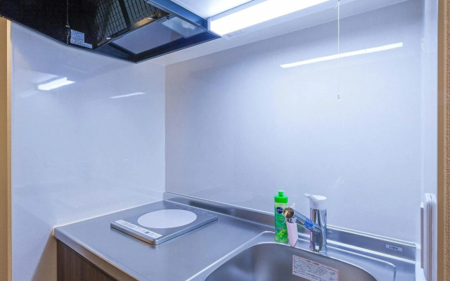 Living Inn Asahibashiekimae Premier
