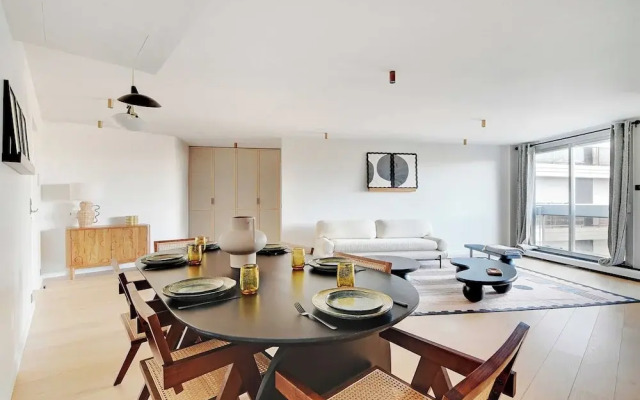 Charming Apartment - 2br/4p - Eiffel Tower