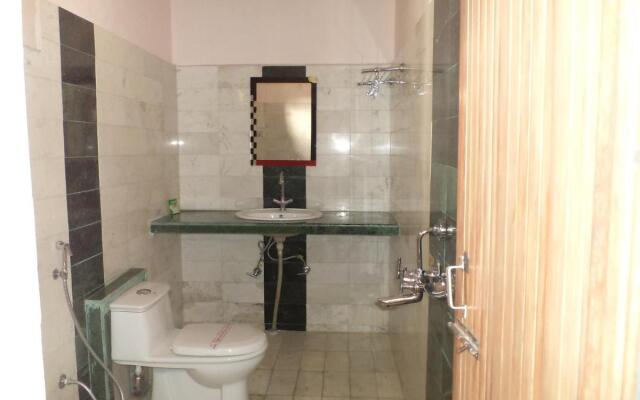 Hotel Mahalaxmi Indo Myanmar