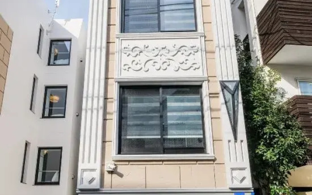 Shinjuku QUALIA PLACE House