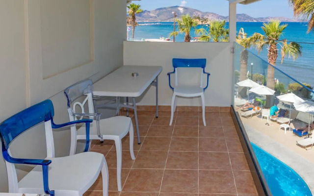 Cameo Beach Resort