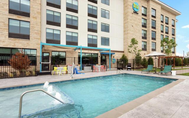Tru By Hilton Frisco Dallas, TX