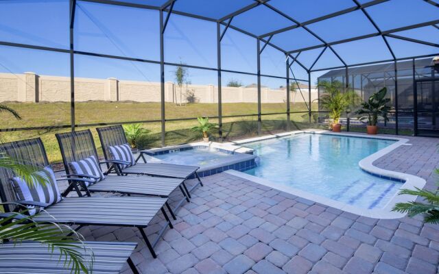 Jr Champions by VillaDirect