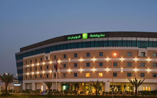 Holiday Inn Muscat Al Seeb, an IHG Hotel