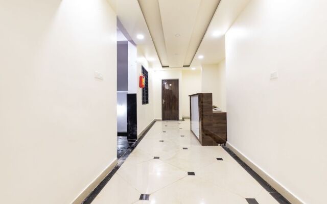 Oyo 39426 Hotel Lotus