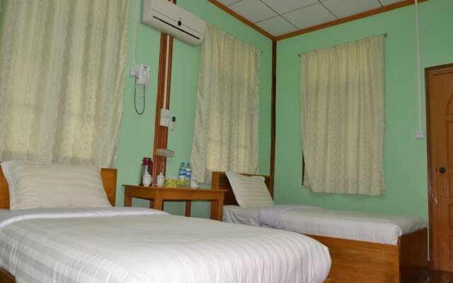 Mrauk U Palace Hotel