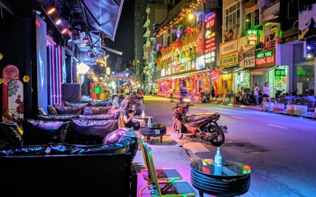 99 Bui Vien Hotel