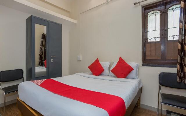 OYO 15847 Hotel Mathura Lodging