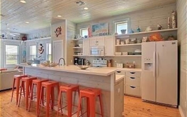 Gnarly Marlin 4 Bedroom Home