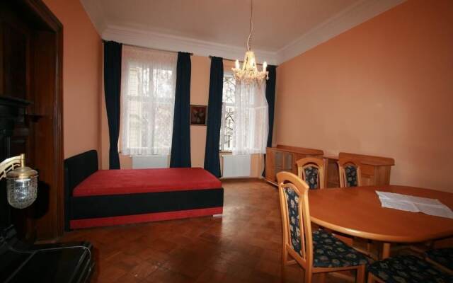 Apartment Mala Strana Petrinska