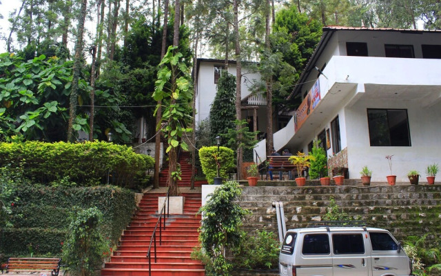 OYO 14807 Hotel Yercaud The Raintrees